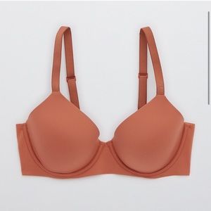 NWT 42D Aerie SMOOTHEZ Full Coverage Lightly
Lined Bra